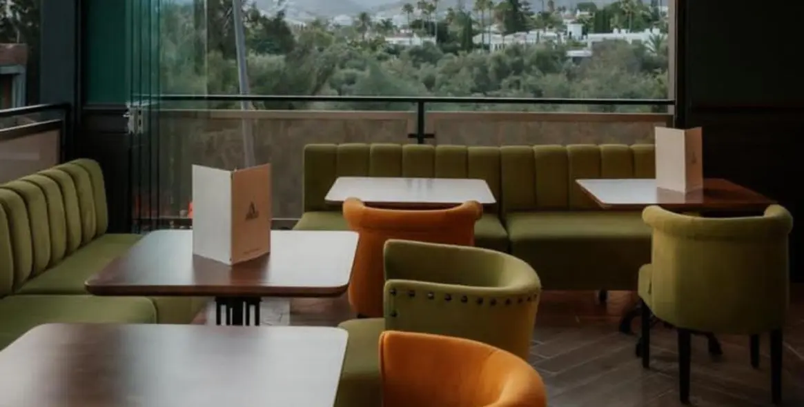 Sale of restaurant in Nueva Andalucía 4