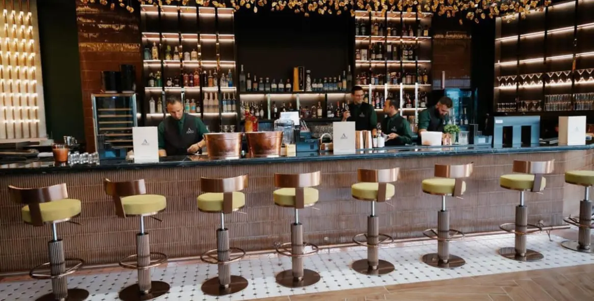 Sale of restaurant in Nueva Andalucía 11