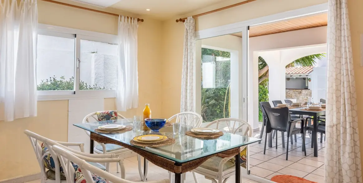 Продажа  отдельно стоящей виллы в San Pedro de Alcántara 6