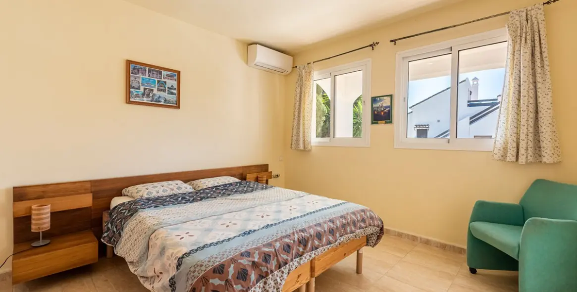 Продажа  отдельно стоящей виллы в San Pedro de Alcántara 16