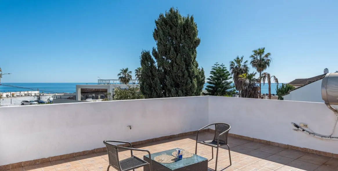 Продажа  отдельно стоящей виллы в San Pedro de Alcántara 23