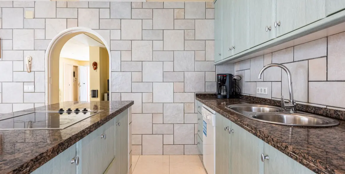 Продажа  отдельно стоящей виллы в San Pedro de Alcántara 9