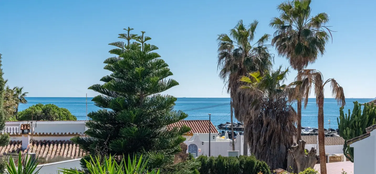Venta de villa independiente en San Pedro de Alcántara 1