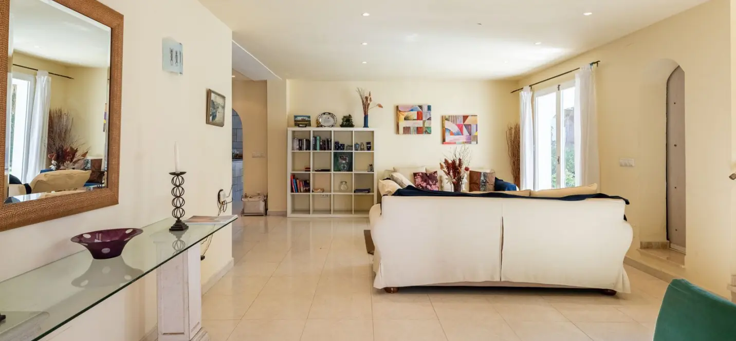 Venta de villa independiente en San Pedro de Alcántara 4