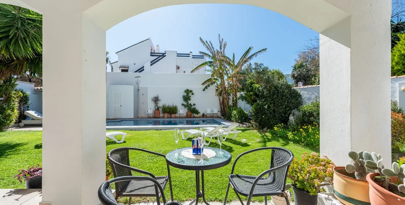 Venta de villa independiente en San Pedro de Alcántara 8