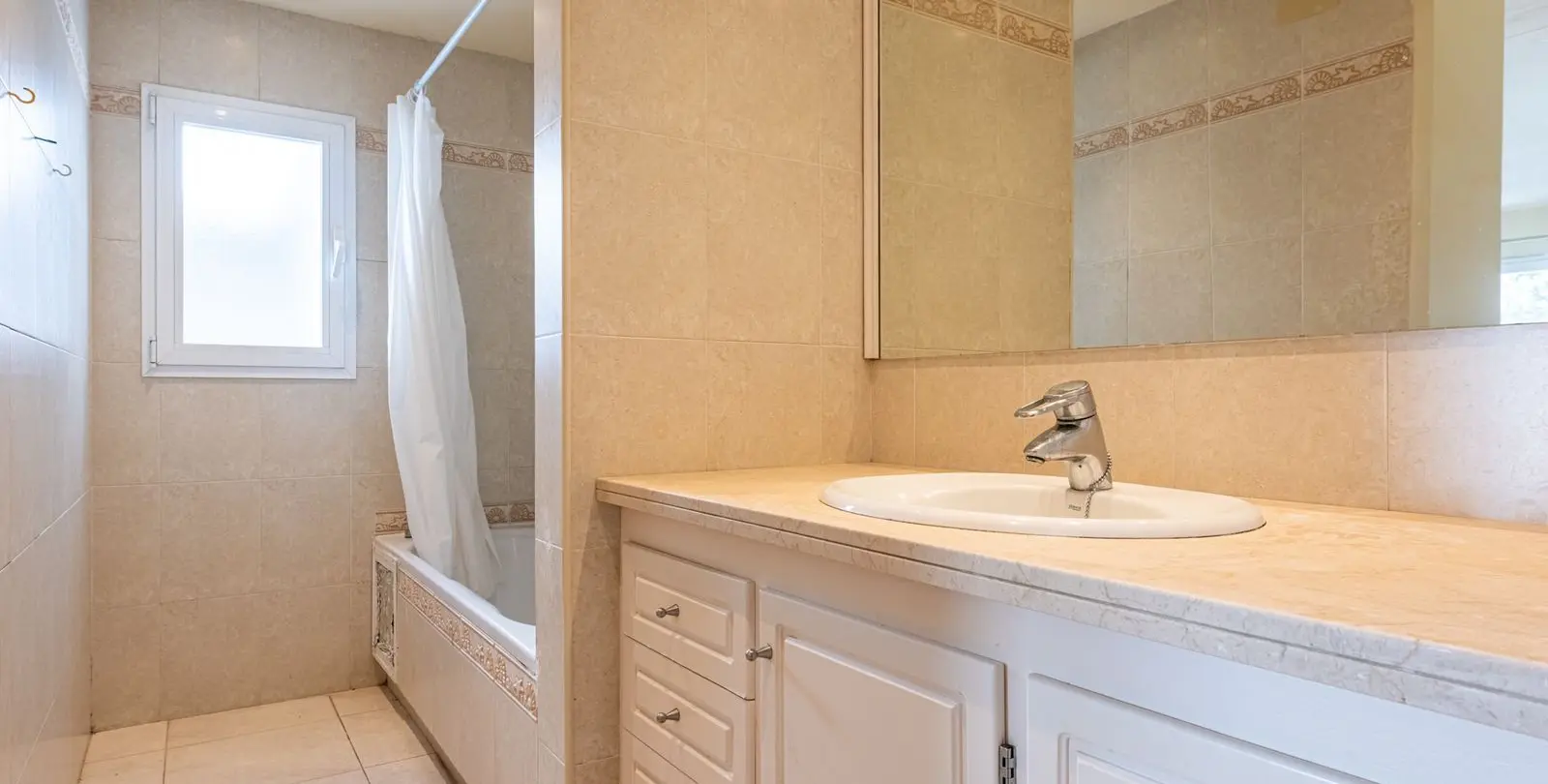 Venta de villa independiente en San Pedro de Alcántara 17