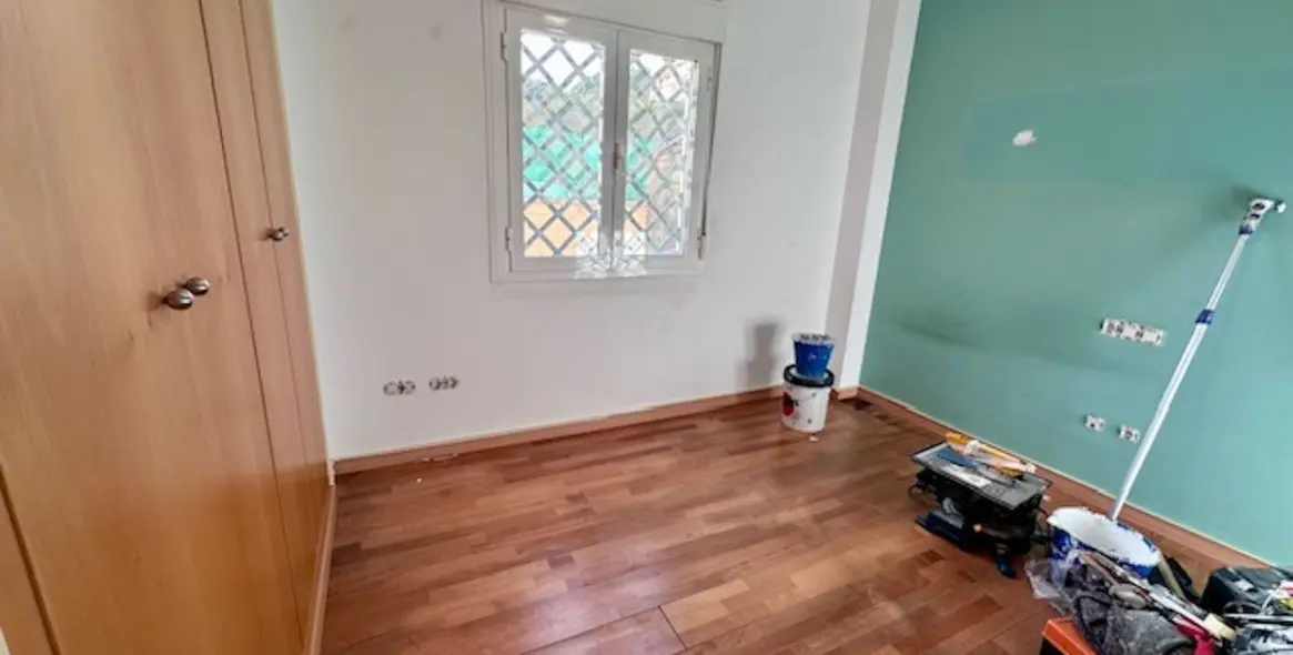 Sale of ground floor apartment in Estepona 25