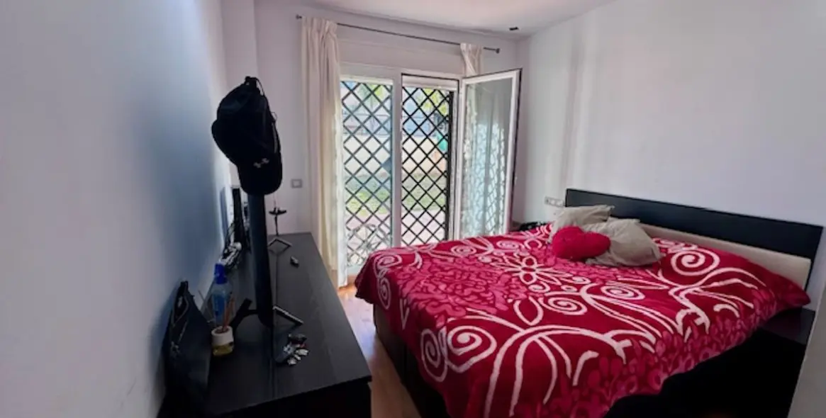 Sale of ground floor apartment in Estepona 29