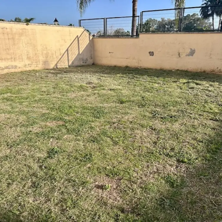 Venta de apartamento en planta baja en Estepona