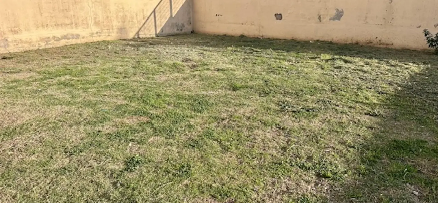 Venta de apartamento en planta baja en Estepona 4