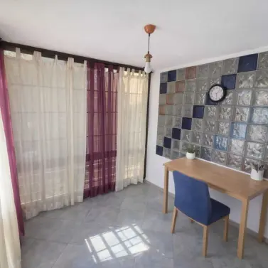 Продажа апартаментов на среднем этаже в Marbella