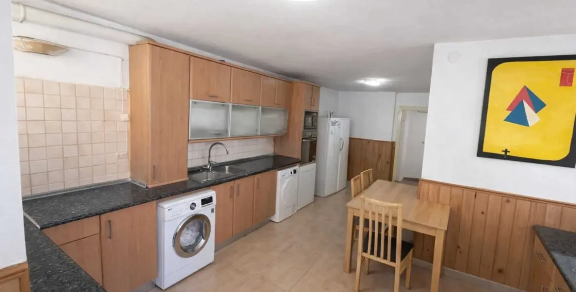 Sale of middle floor apartment in Marbella 9