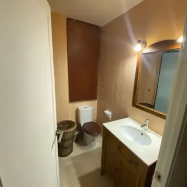 Продажа апартаментов на среднем этаже в Marbella