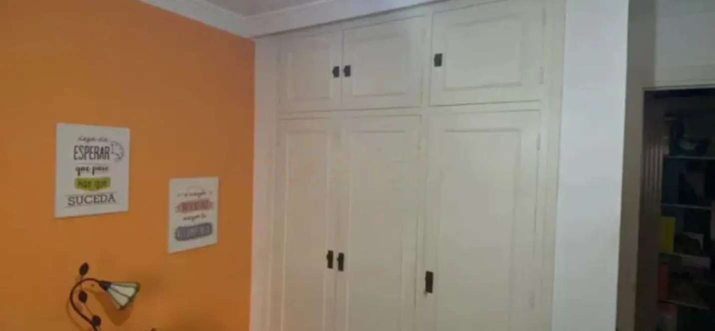 Sale of middle floor apartment in Marbella 4