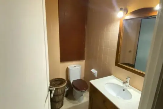 Image 6 thumb