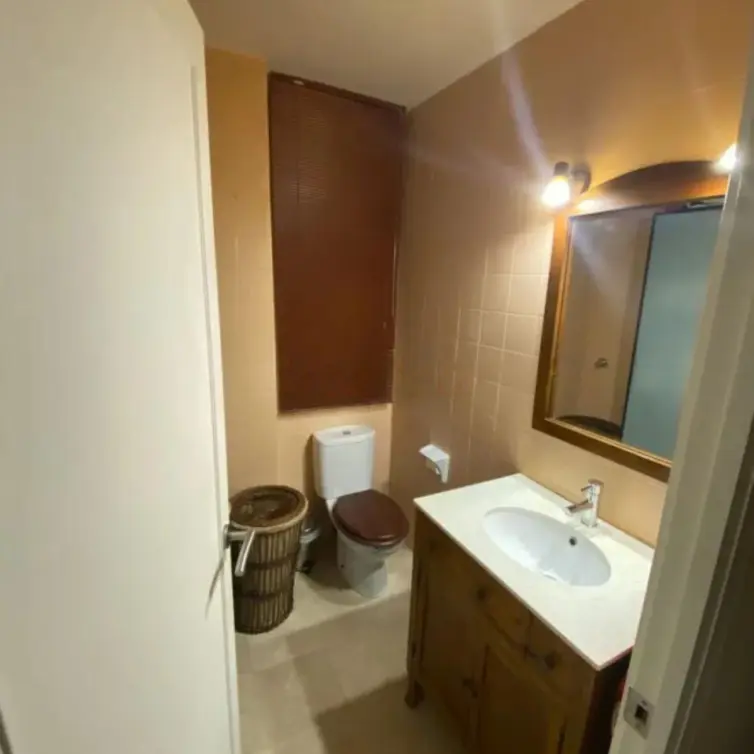 Sale of middle floor apartment in Marbella