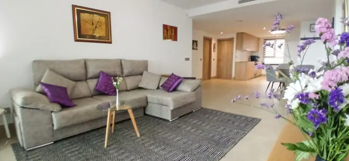 Продажа апартаментов на среднем этаже в Casares Playa 3