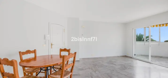 Продажа апартаментов на среднем этаже в Elviria 4