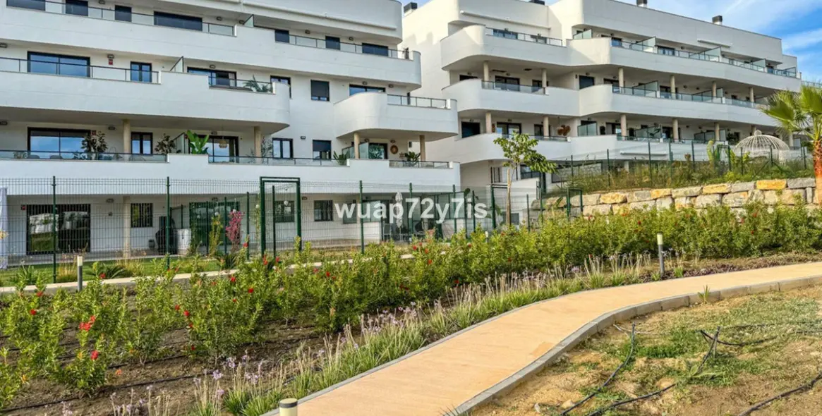 Долгосрочная аренда апартаментов на первом этаже в Selwo 30