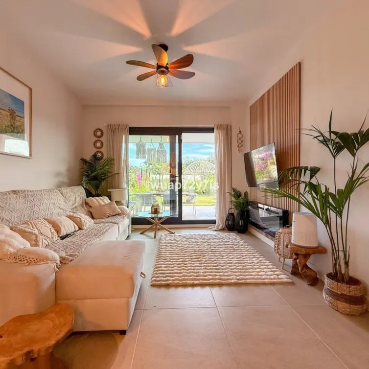 Sale of ground floor apartment in Selwo