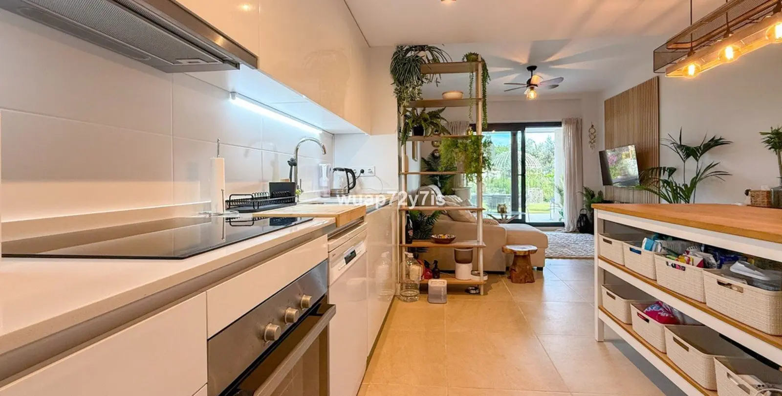 Sale of ground floor apartment in Selwo 6