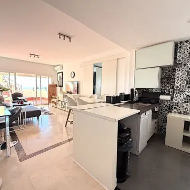 Долгосрочная аренда пентхауса в Bel Air