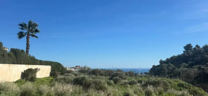 Sale of residential plot in Mijas 0