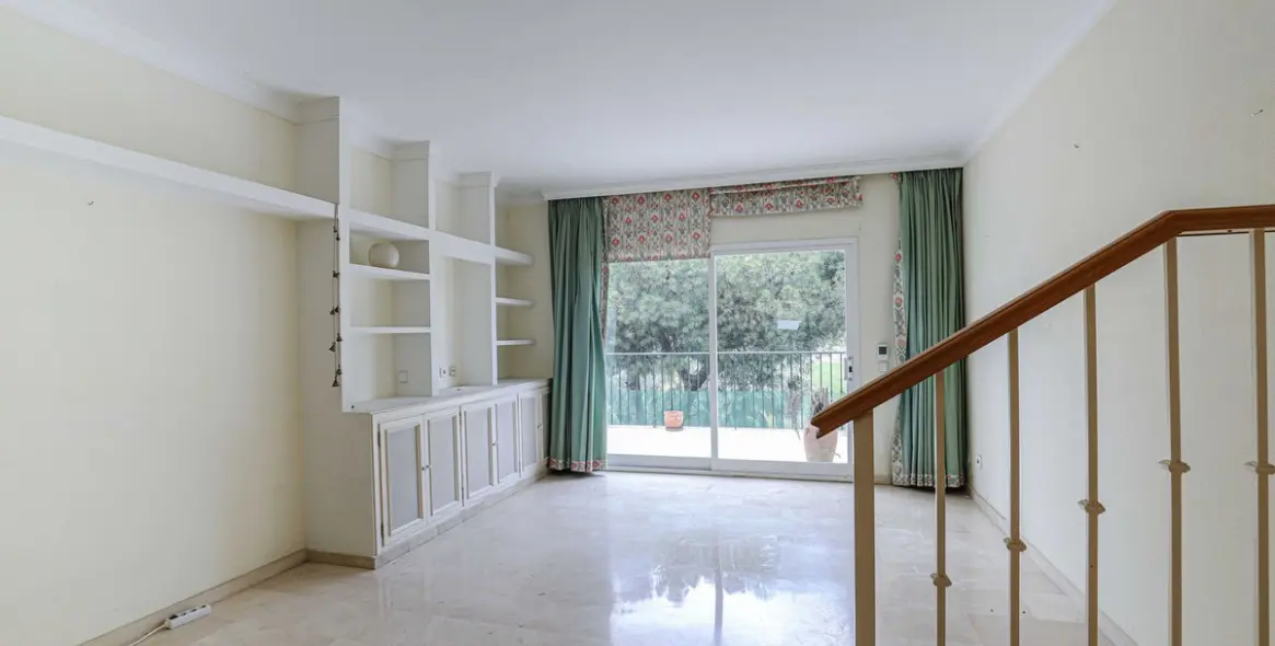 Sale of townhouse in La Quinta 4