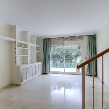 Sale of townhouse in La Quinta