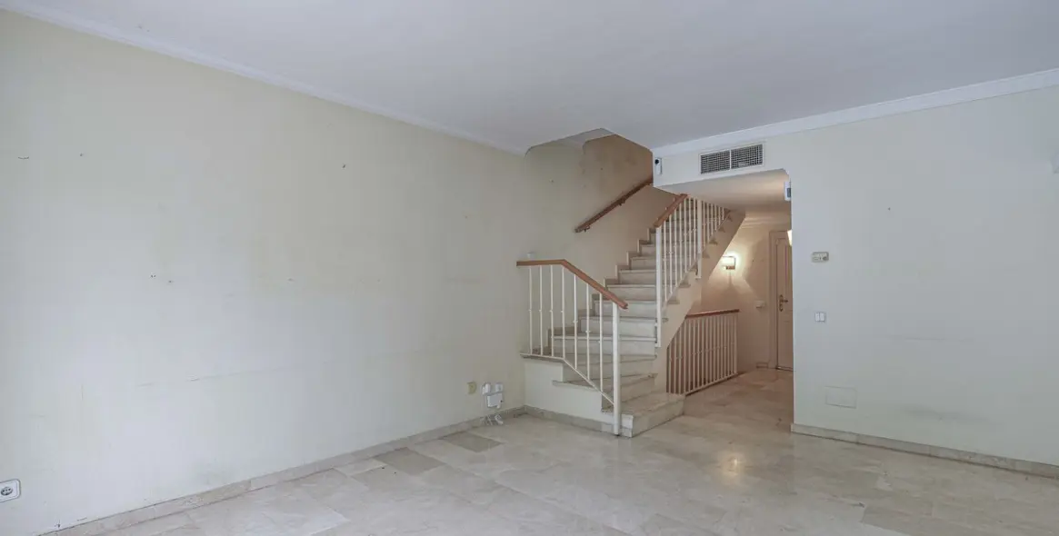 Sale of townhouse in La Quinta 9