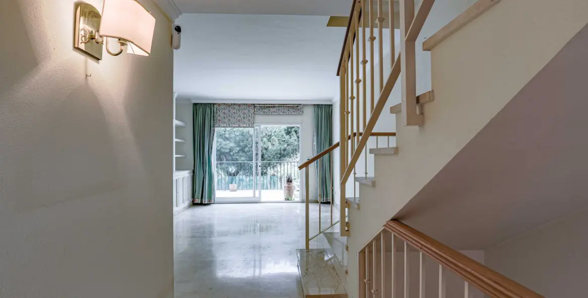 Sale of townhouse in La Quinta 10