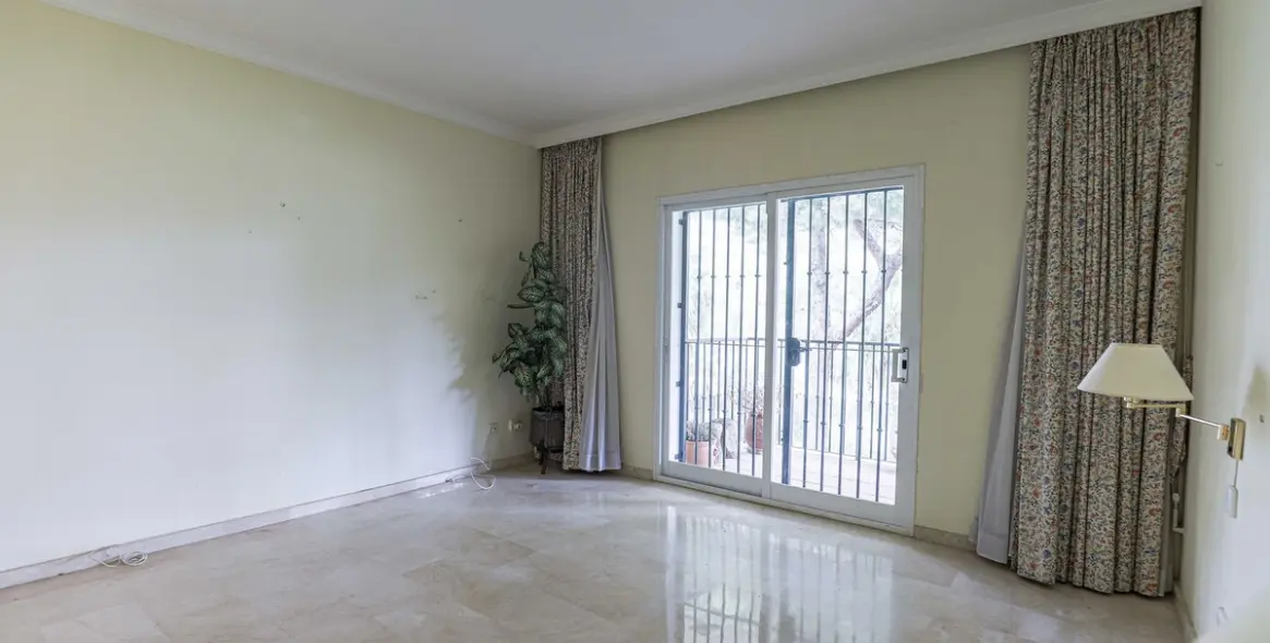 Sale of townhouse in La Quinta 12