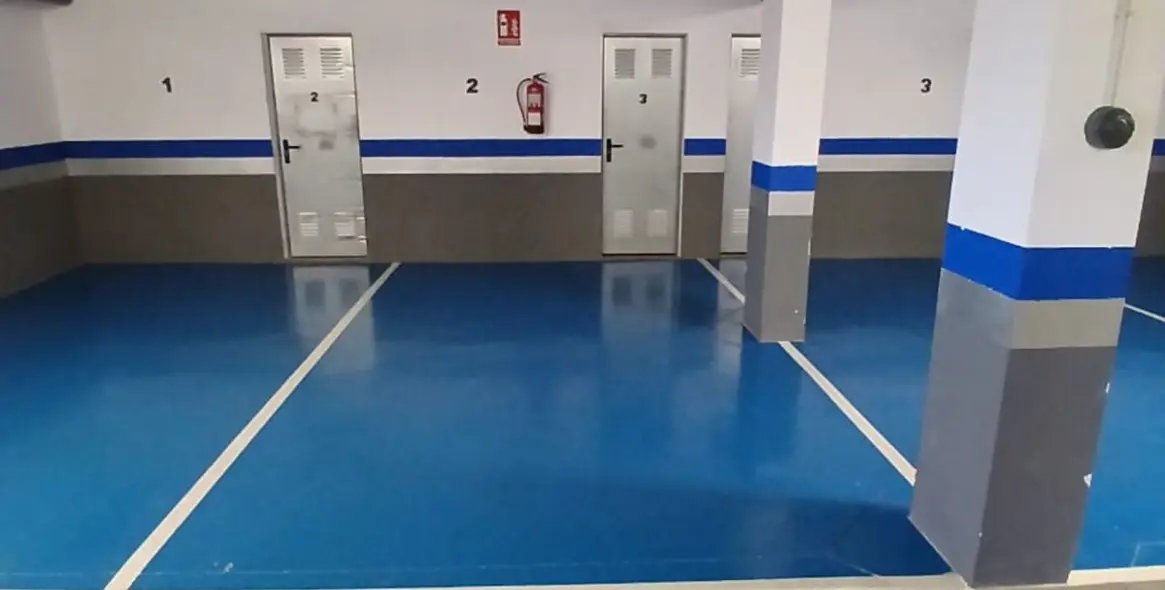 Sale of middle floor apartment in Estepona 16