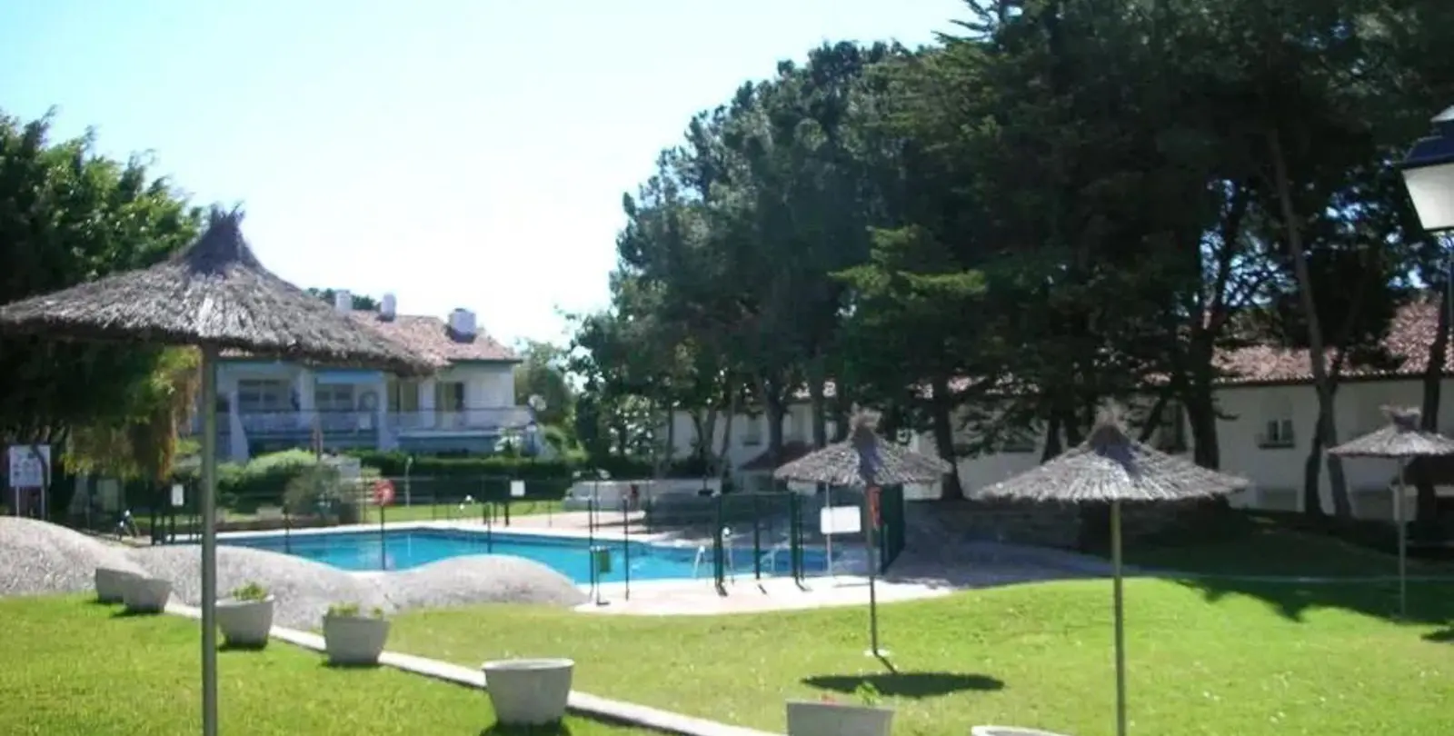 Venta de apartamento en planta baja en Nagüeles 1