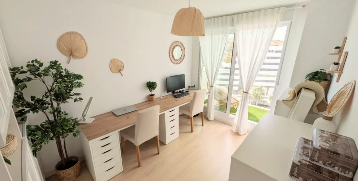 Sale of penthouse in Estepona 14