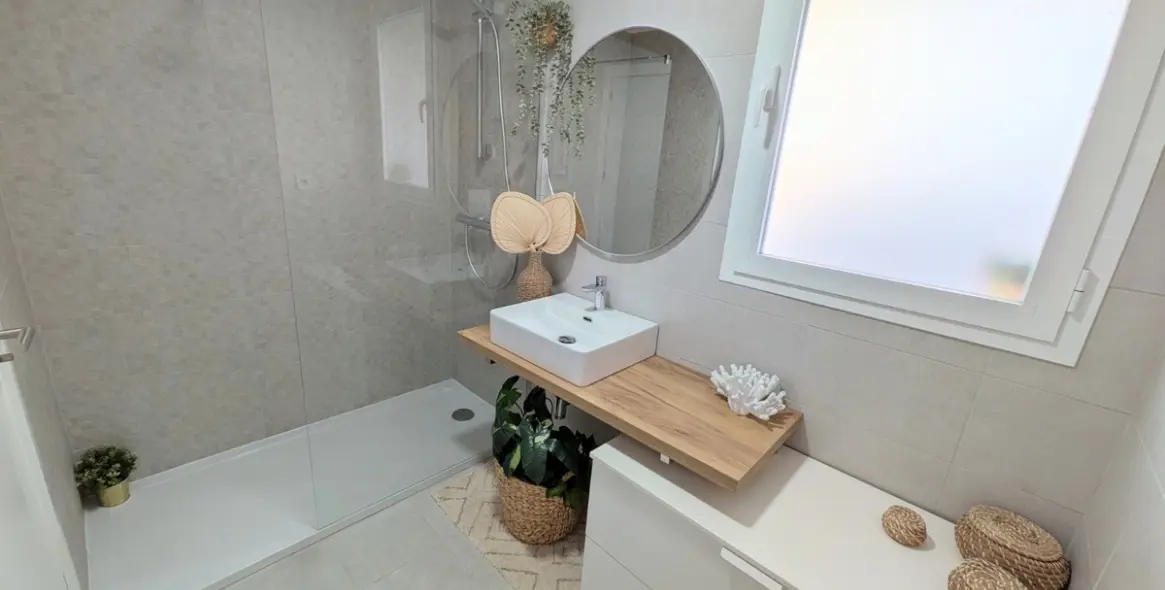 Sale of penthouse in Estepona 19