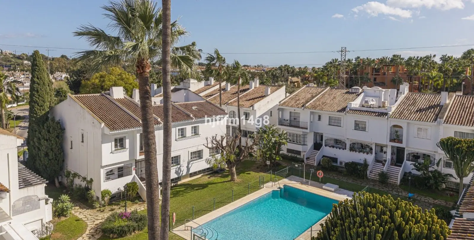 Sale of townhouse in Nueva Andalucía 3