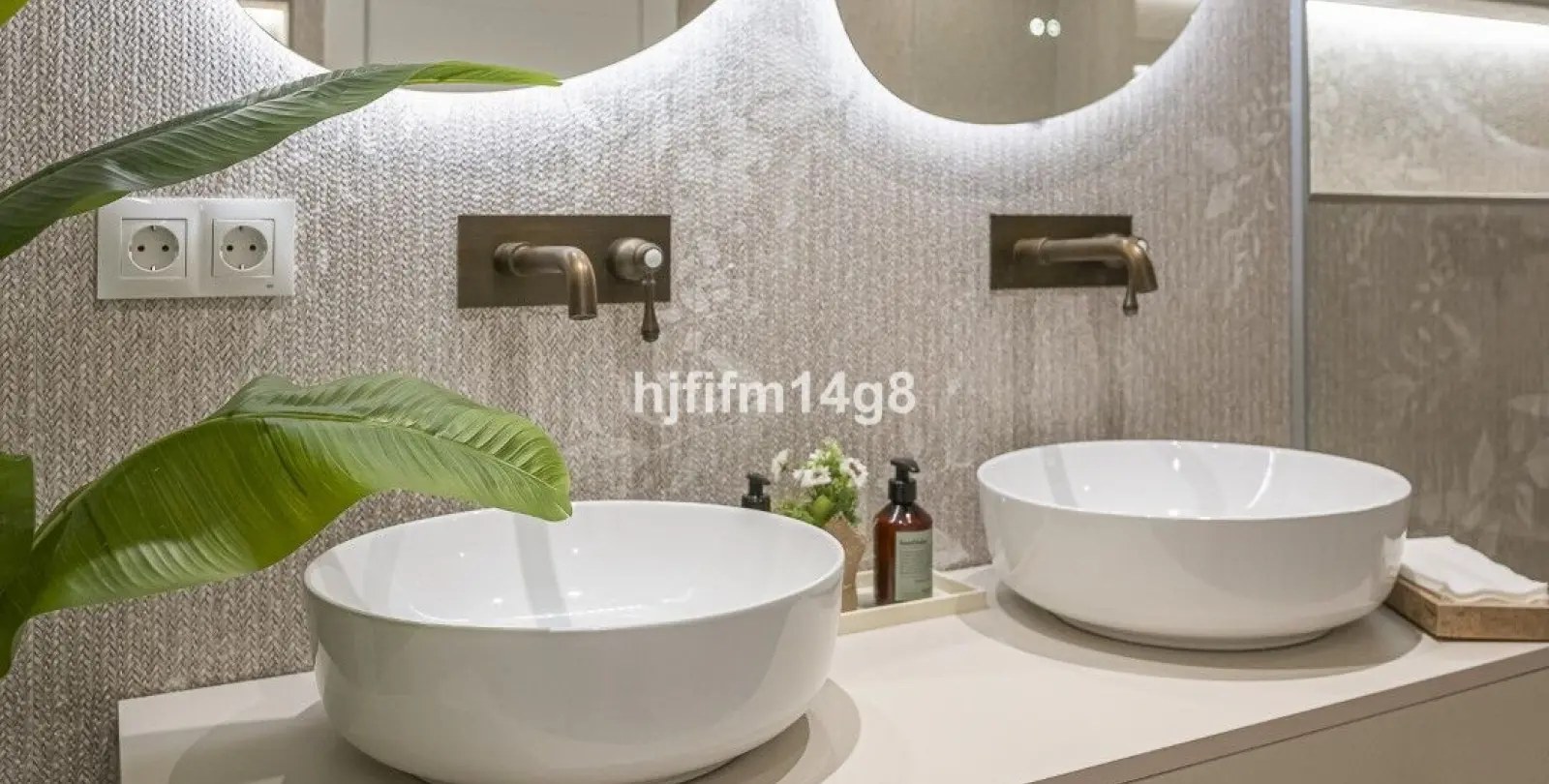 Sale of townhouse in Nueva Andalucía 37