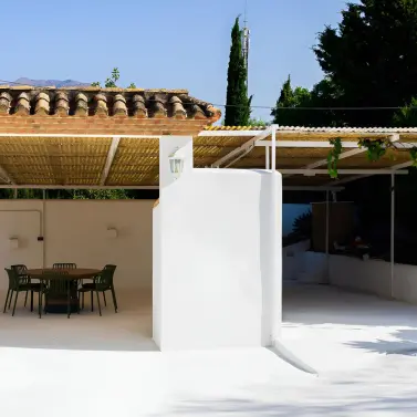 Sale of detached villa in Estepona