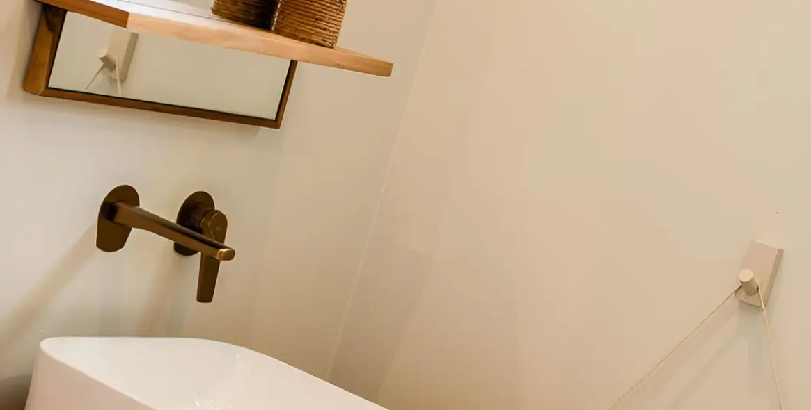 Sale of detached villa in Estepona 14