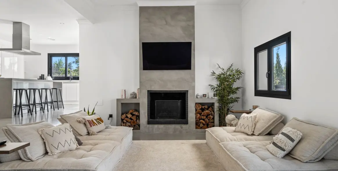 Продажа  отдельно стоящей виллы в Estepona 14