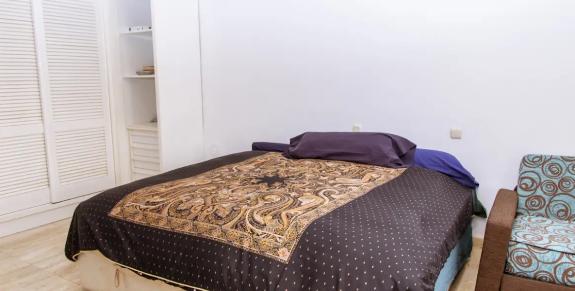 Sale of detached villa in Estepona 24