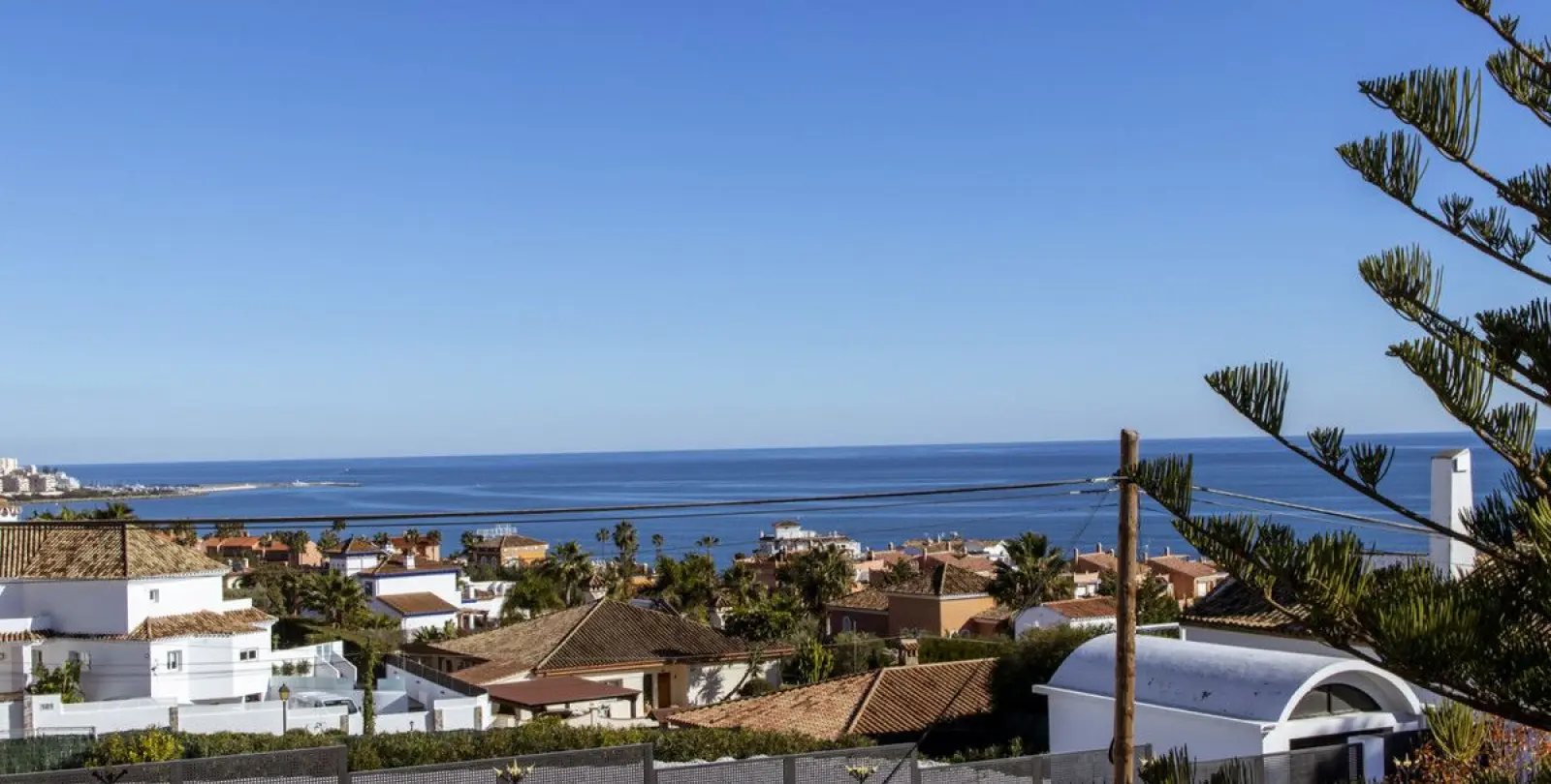 Venta de villa independiente en Estepona 40