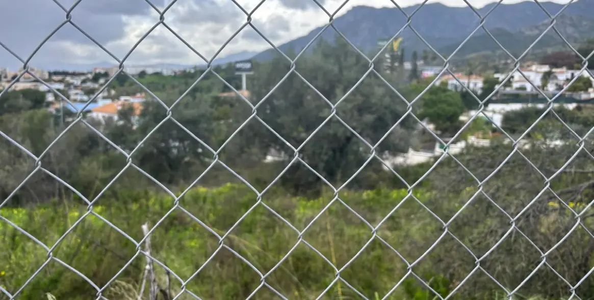 Venta de parcela comercial en Marbella 2