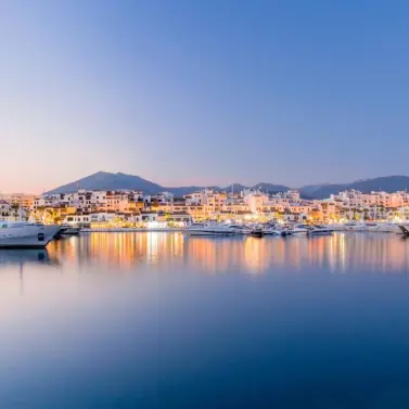 Venta de parcela residencial en Puerto Banús