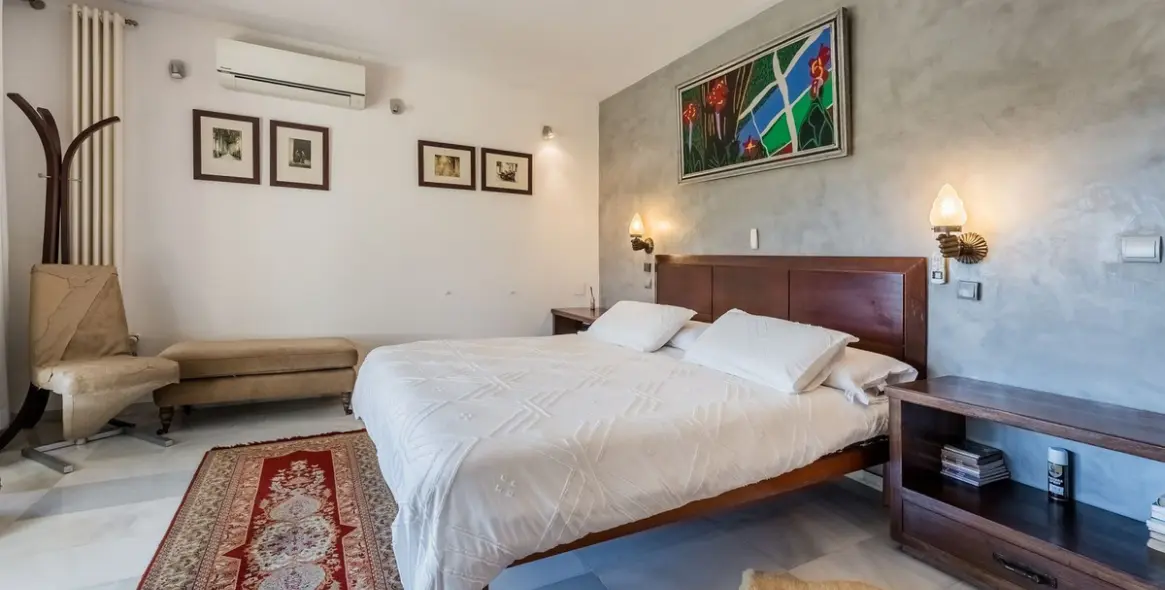 Продажа  отдельно стоящей виллы в Nueva Andalucía 17