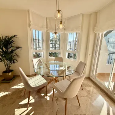 Long-term rent of penthouse duplex in Nueva Andalucía