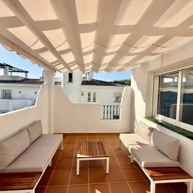 Long-term rent of penthouse duplex in Nueva Andalucía