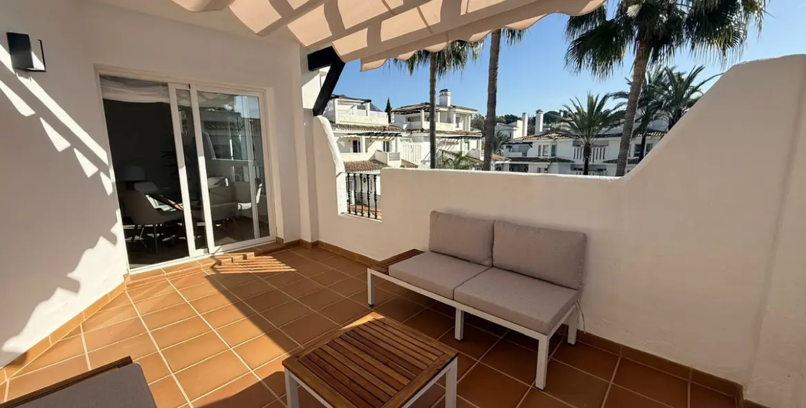 Долгосрочная аренда двухуровневого пентхауса в Nueva Andalucía 6