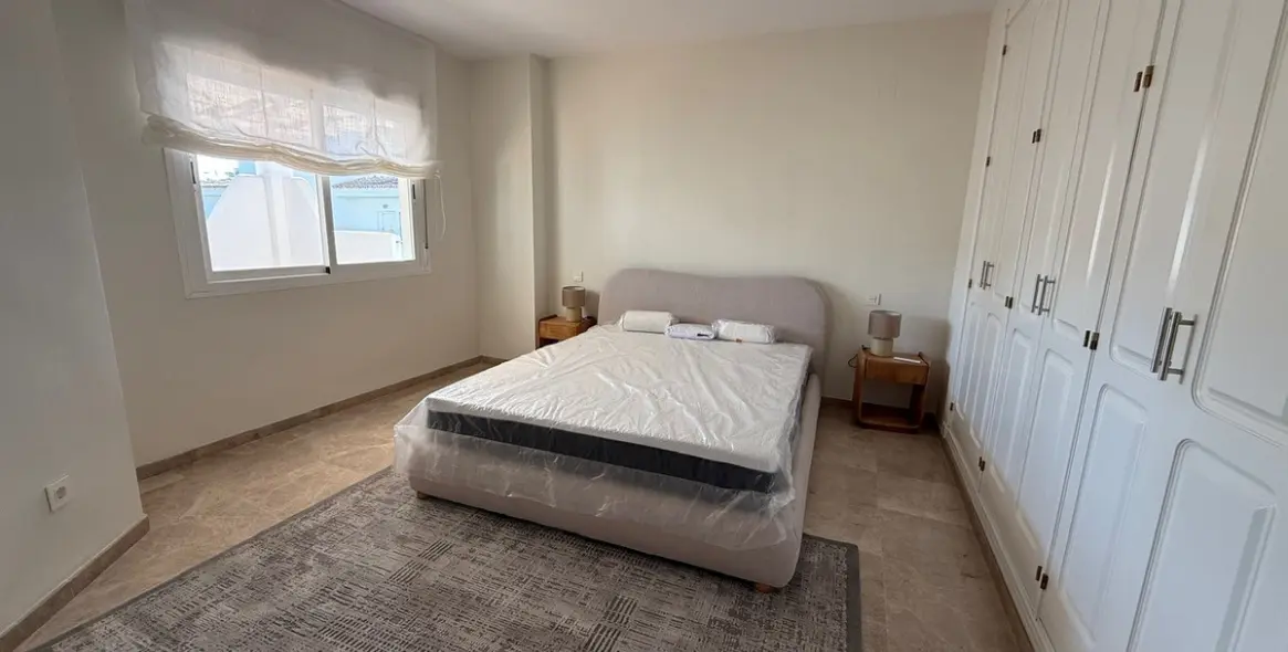 Долгосрочная аренда двухуровневого пентхауса в Nueva Andalucía 8